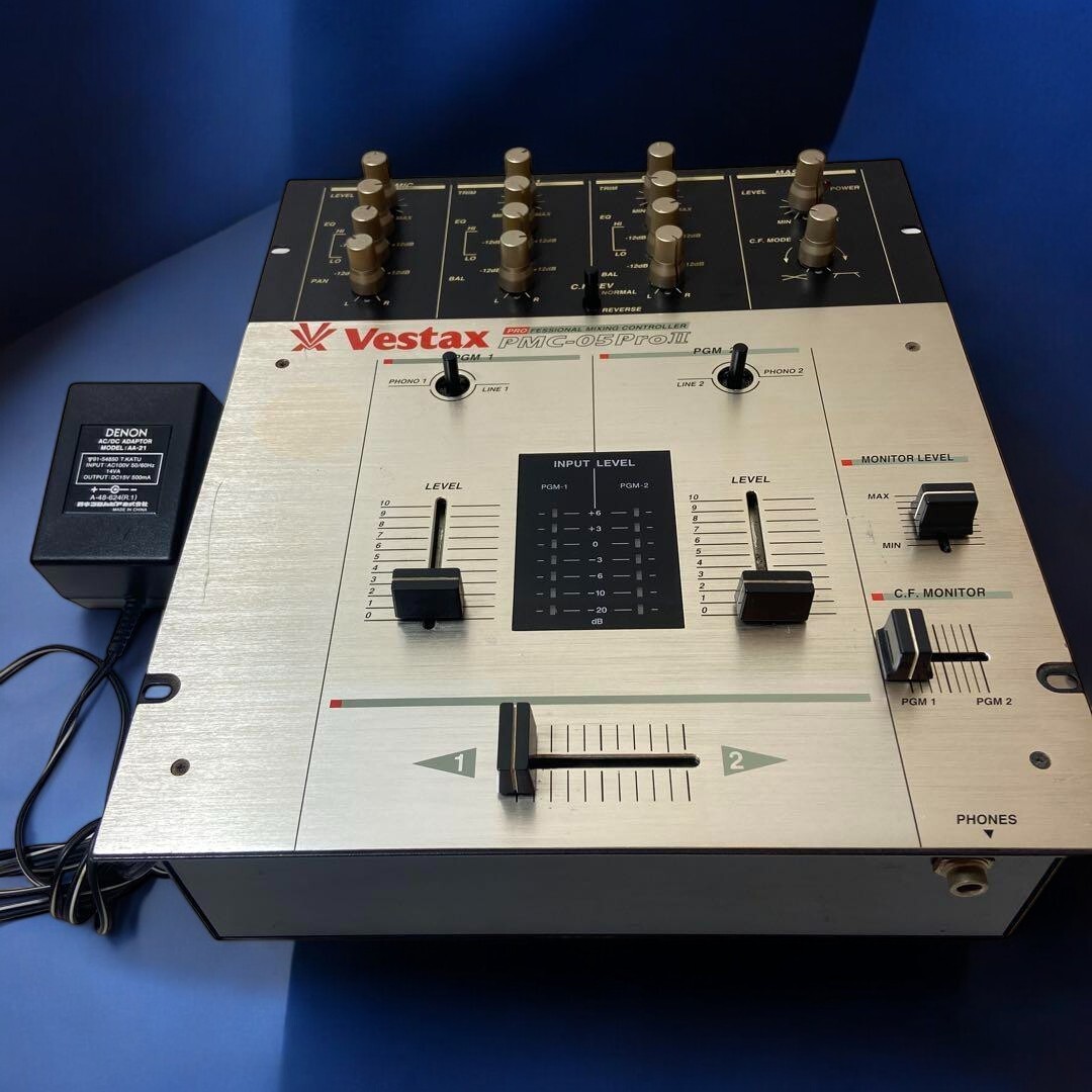 Vestax PMC-05 PRO 2 II DJ Turntable Mixer Professional Mixing Controller Tested