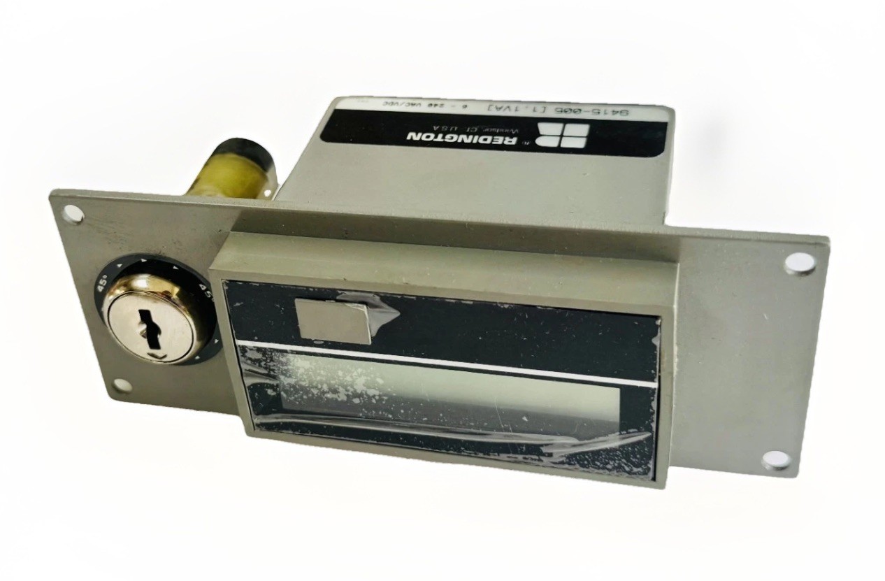 Redington 9415-005 Electromechanical Counter Panel Meter 6-240 VAC/VDC USA