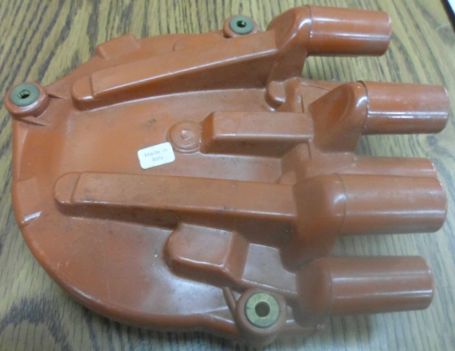 Distributor Cap replaces Bosch 1235522364 on many 1980's 1990's BMW Applications