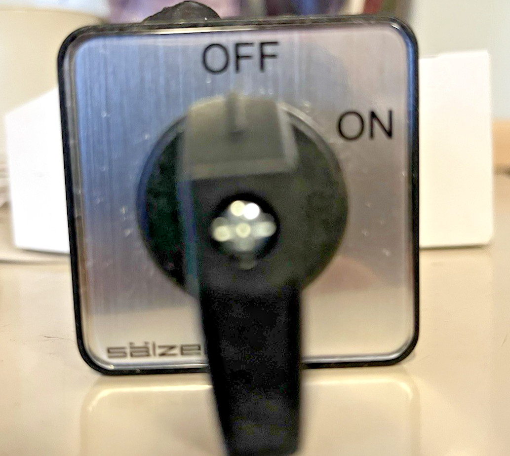 220v 25amp 2position Salzer Pressure Washer Rotary Switch 2” Face Plate off/pump