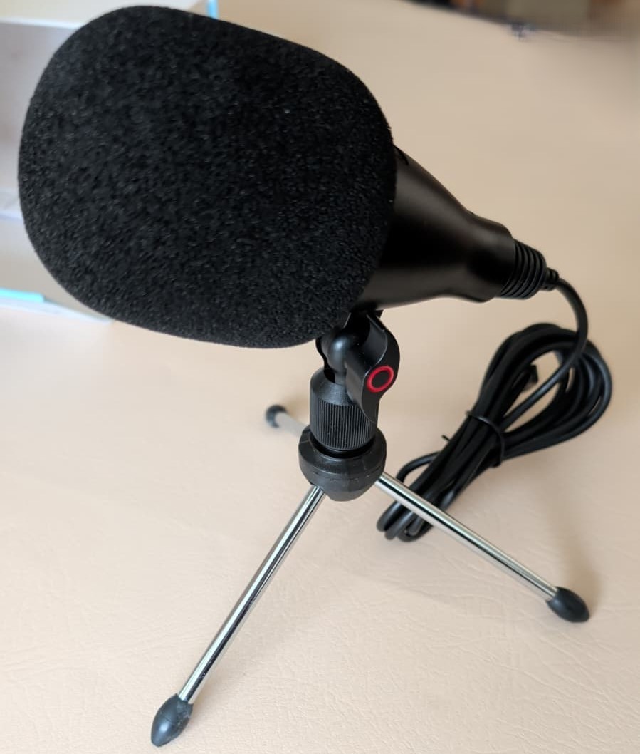 Moukey USB microphone with stand