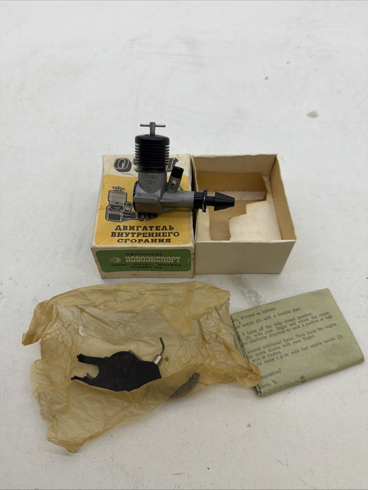 VINTAGE RUSSIAN OTM 1.5cc 09 DIESEL MODEL AIRPLANE ENGINE M3