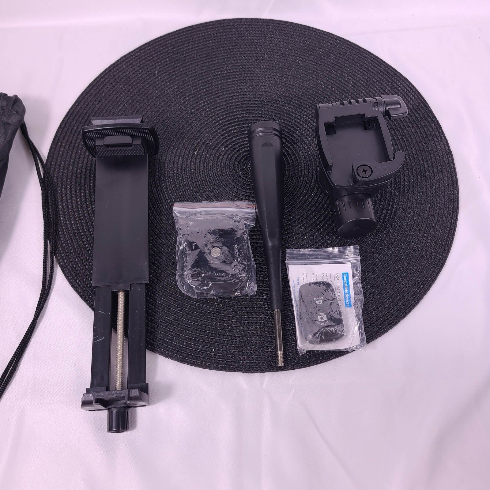 Joilcan M30 Camera Tripod - Stable - Extendable - Lightweight - NEW