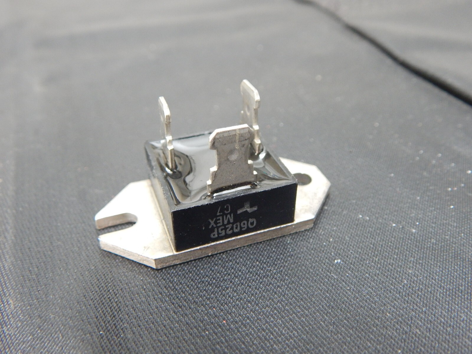 TECCOR Q6025P TRIAC, 25A, 600V, TO-3, FASTPAK - USA SELLER FAST SHIPPING