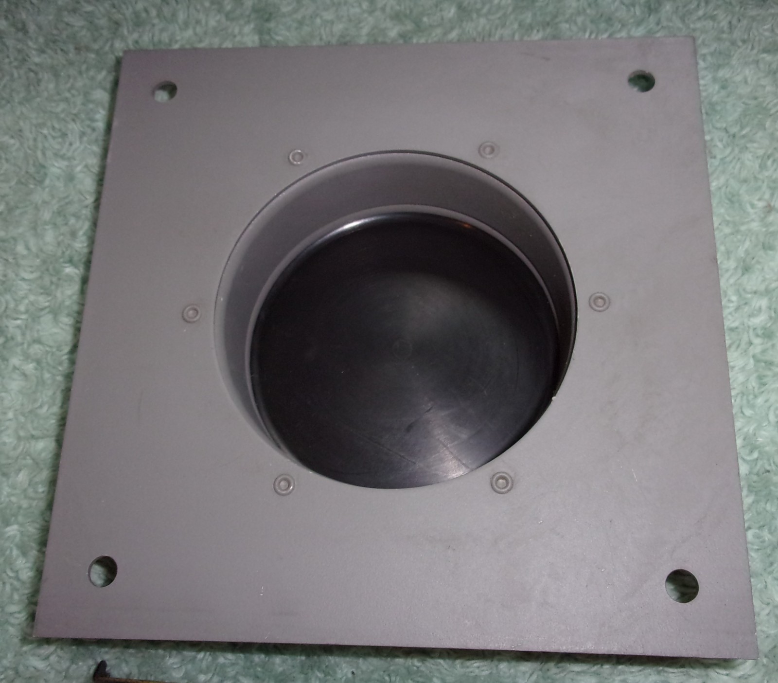 MICROFLECT 4" SINGLE-PORT ENTRY PANEL with mounting screws