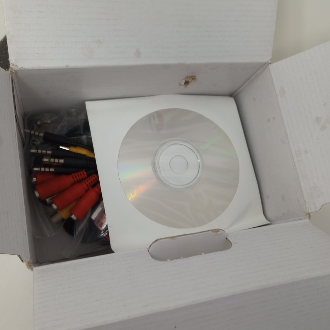 BOYO VTR400E 4CH Compact DVR Black Box NOS (Open Box)