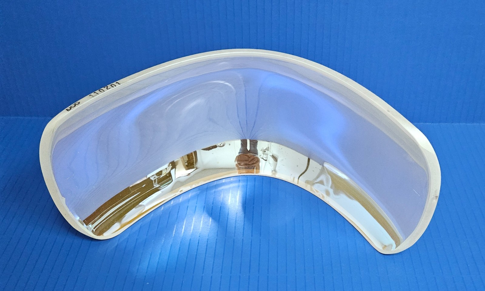 Pelton and Crane Dental Light LFI / LFC Reflector LENS ONLY -  NEW