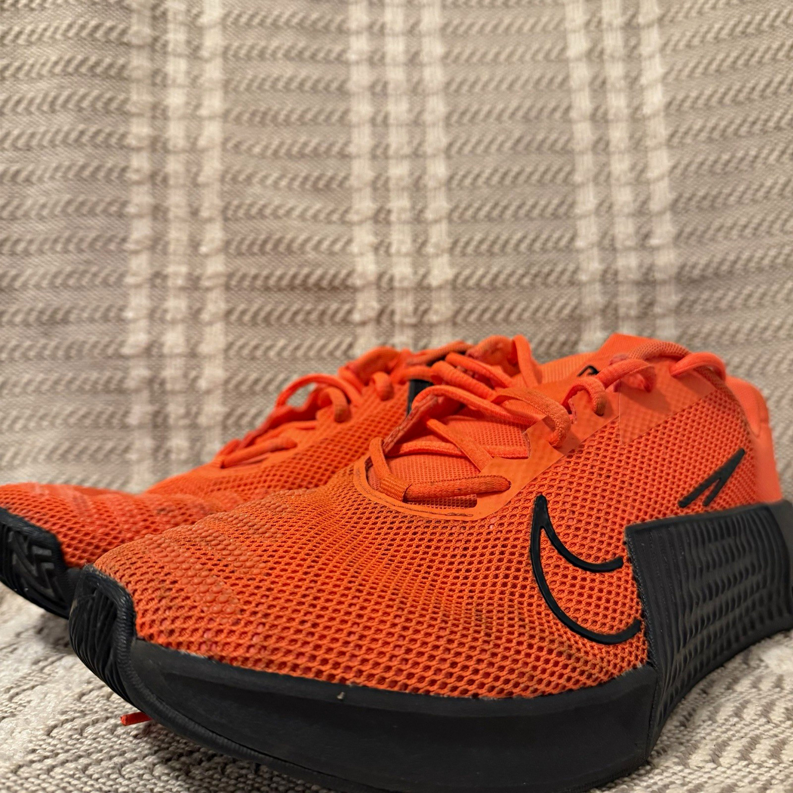 Nike Metcon 9 Hyper Crimson/Hyper Orange/Black Low Top Lace-Up DZ2617-801
