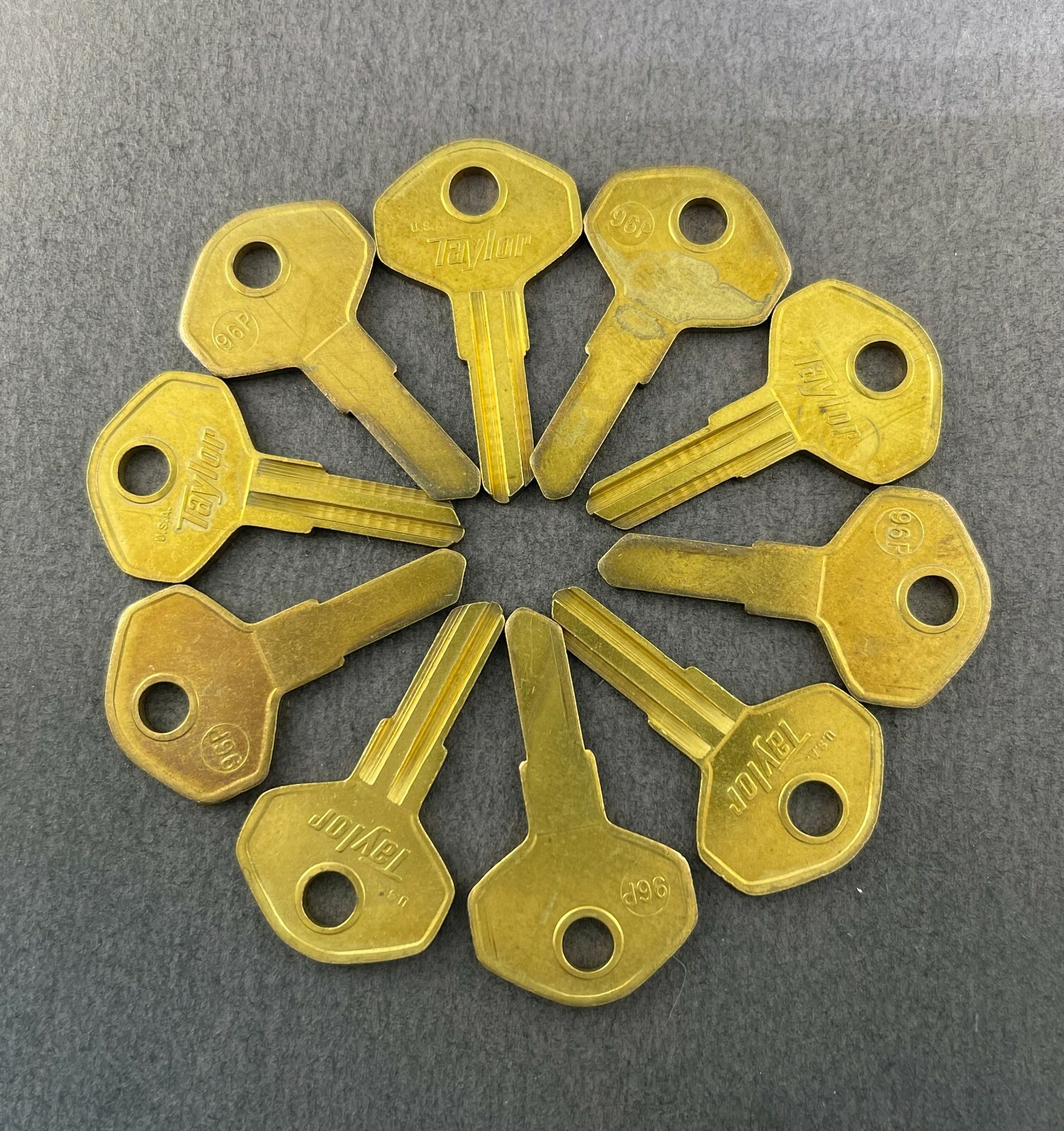 Lots of 2/5/10 S1096P P6P Type Key Blanks for Elgin