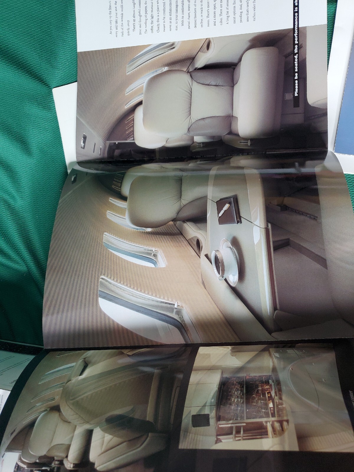 CESSNA CITATION BRAVO Brochure & Preliminary Specification & Description