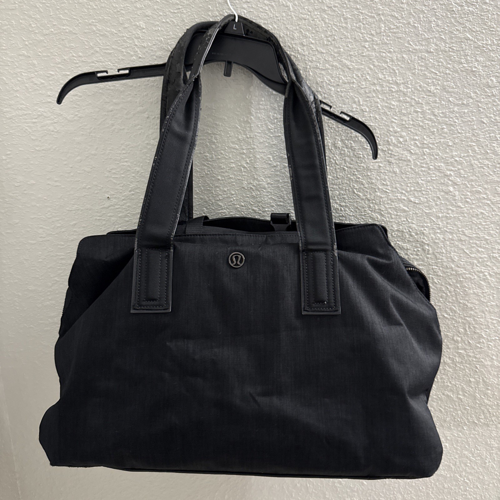 Lululemon Gym Yoga Duffle Workout Bag Faux Leather Straps Black, *See Photos*