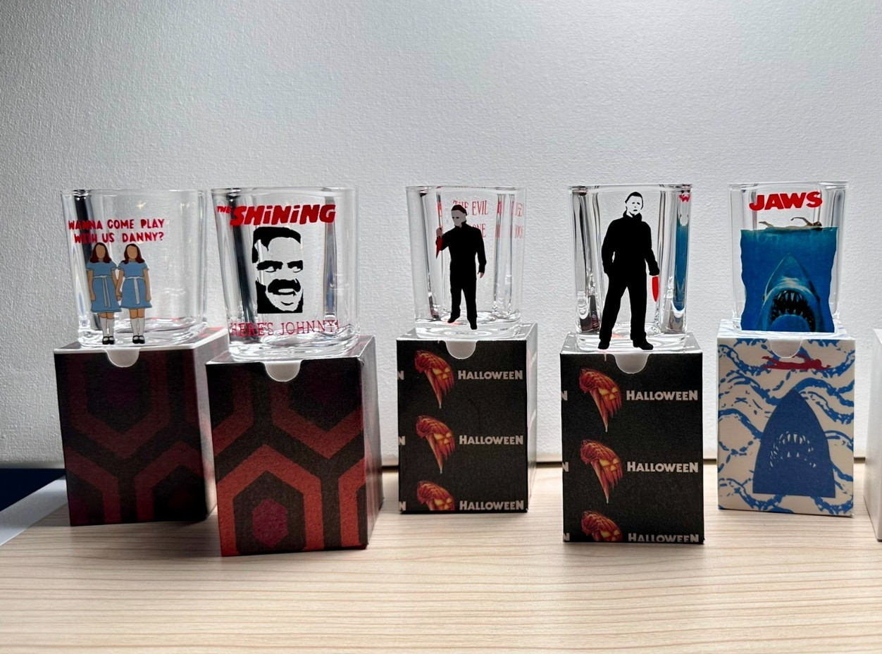 HORROR  Movie/ theme SHOT Glasses w/ Matching Gift Box