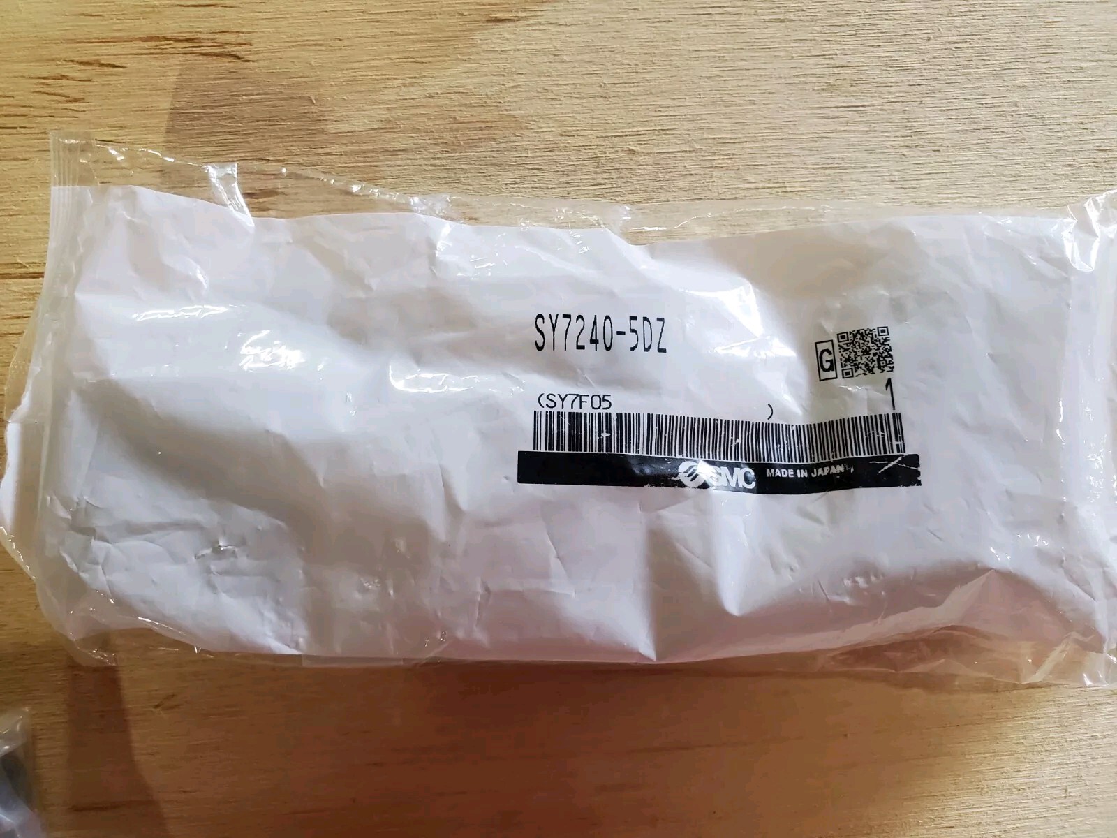 Smc SY7240-5DZ Solenoid Valve 24v-dc New in Bag Expedited Shipping Available