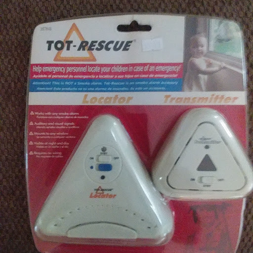 NEW Tot Rescue Locator & Transmitter- Help Emergency Personnel Locate kids pet