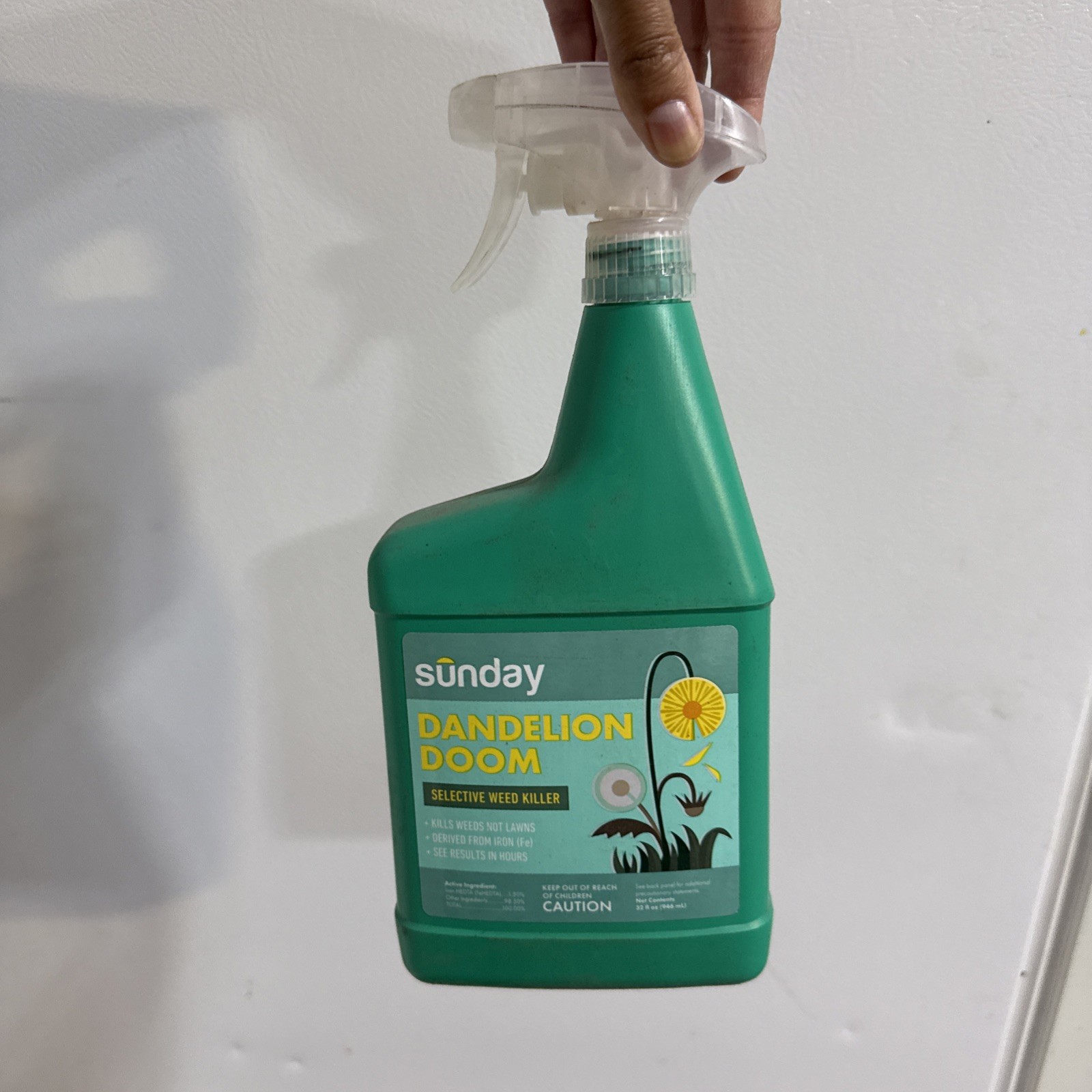 SUNDAY Dandelion Doom Herbicide Spot Treatment - Kills Weed Not Lawns! - NEW!