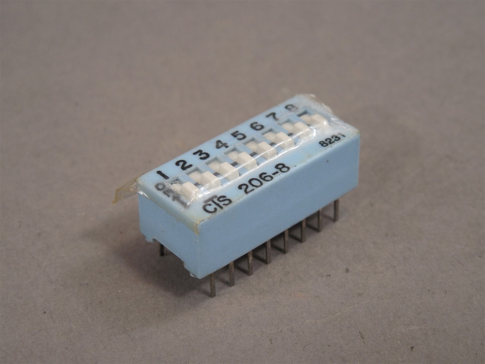 NOS - LOT of (50) CTS 206-8 PCB DIP Switch SPST 8 Position