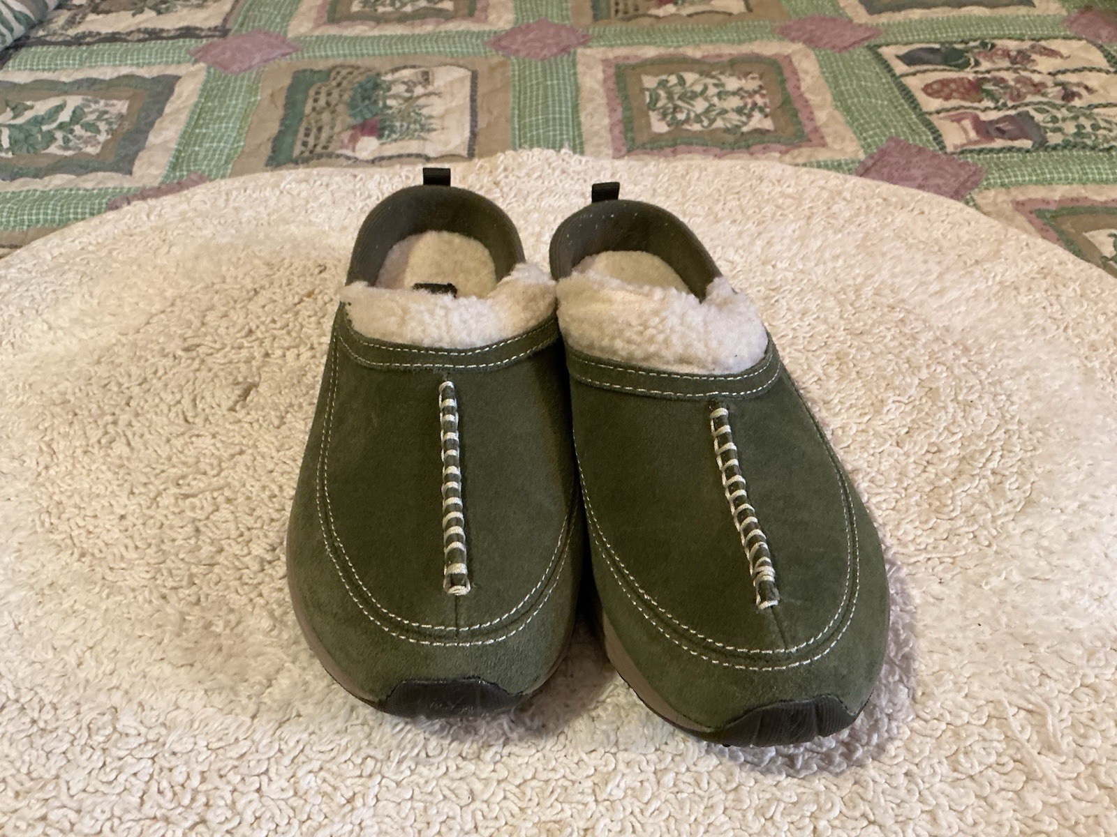 Easy Spirit Slip On Shoes Size 6 1/2