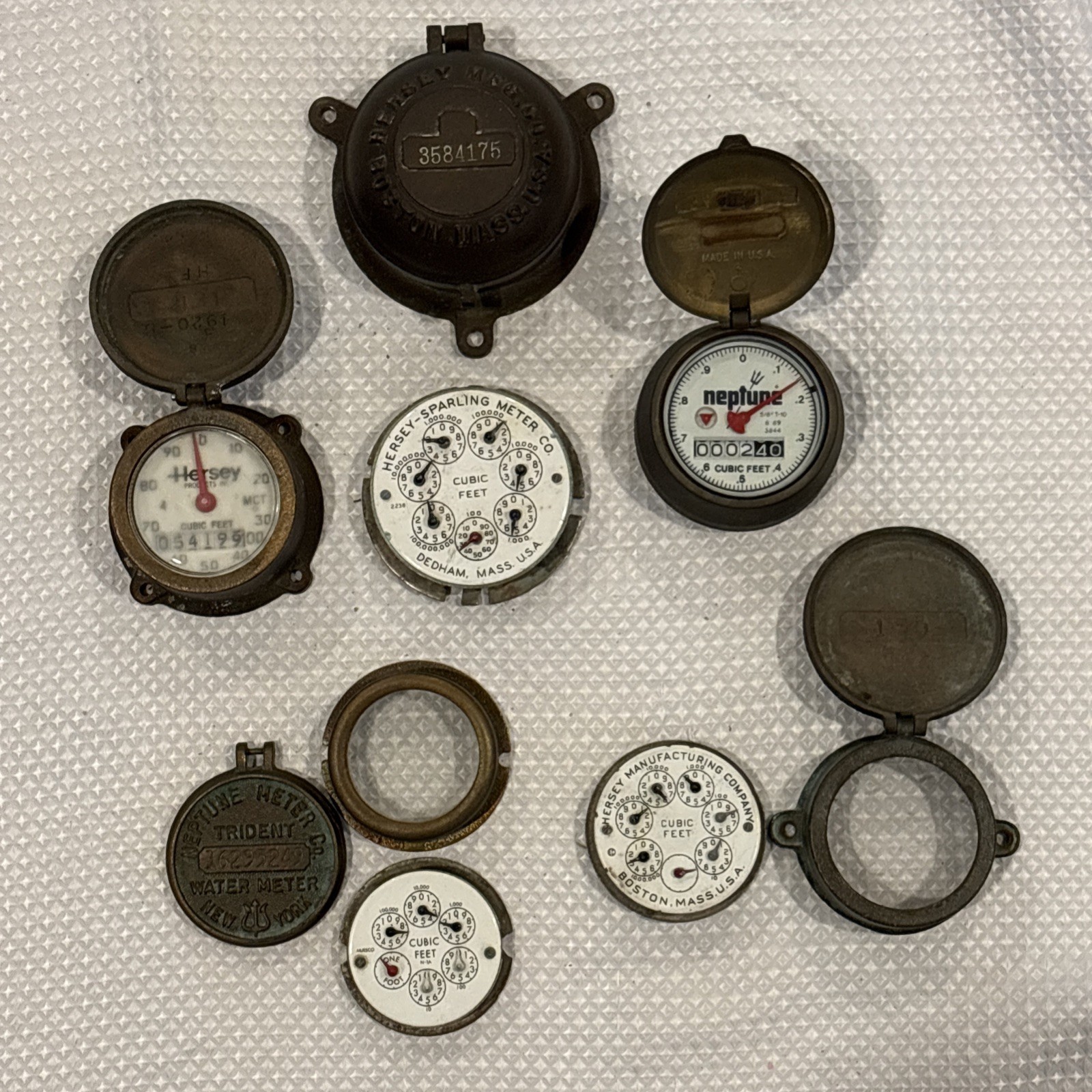 Lot of 5 Vintage Brass Water Meter Gauge Caps W/Glass & Dials Steampunk
