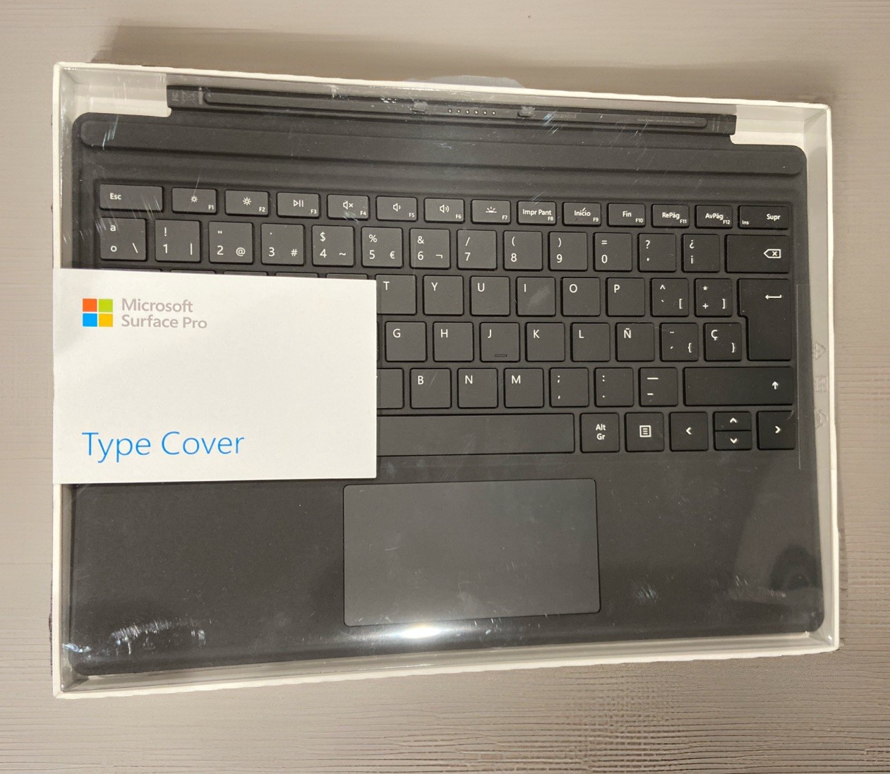 Microsoft Surface Pro Type Cover - Black Spanish (Spain) QWERTY Version, New