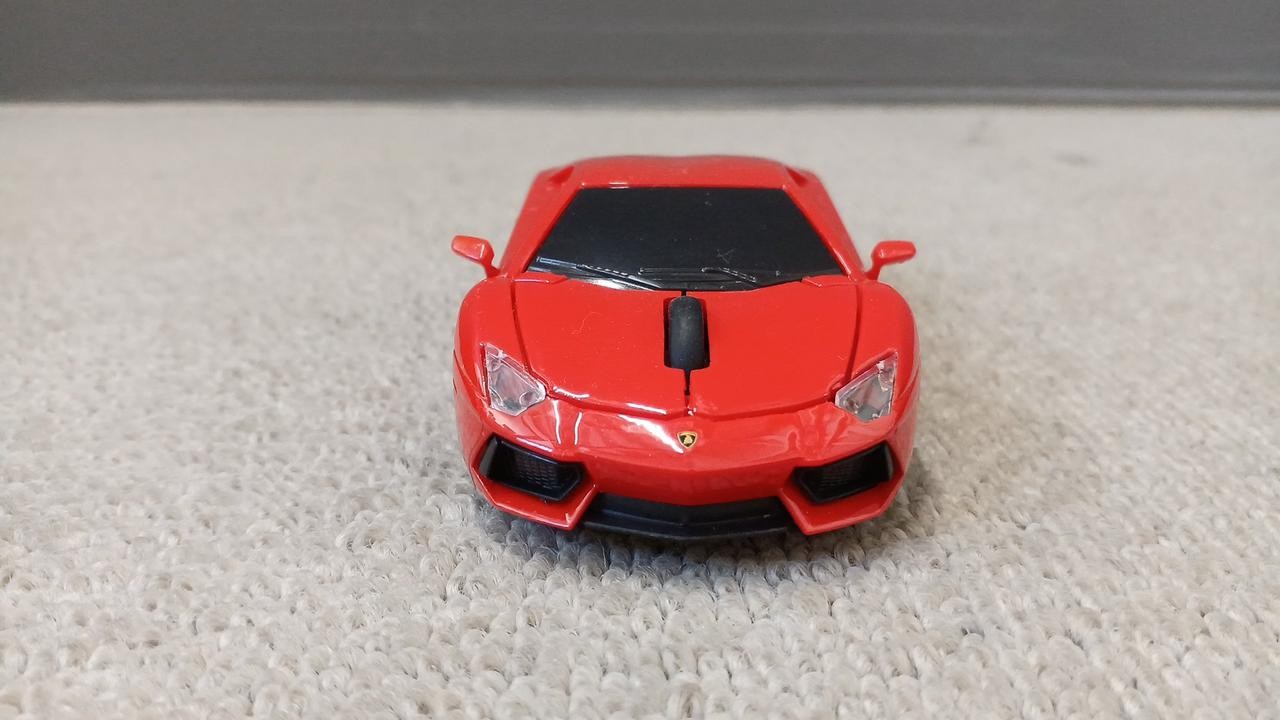 Face Lamborghini Aventador Mouse