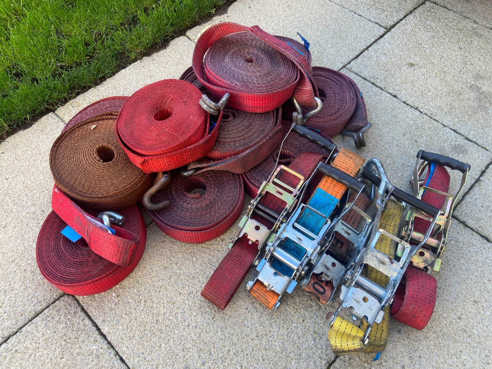 1x Ratchet & Red Strap/ 5 Ton Cargo / Load Security / 10m Heavy Duty Made in EU