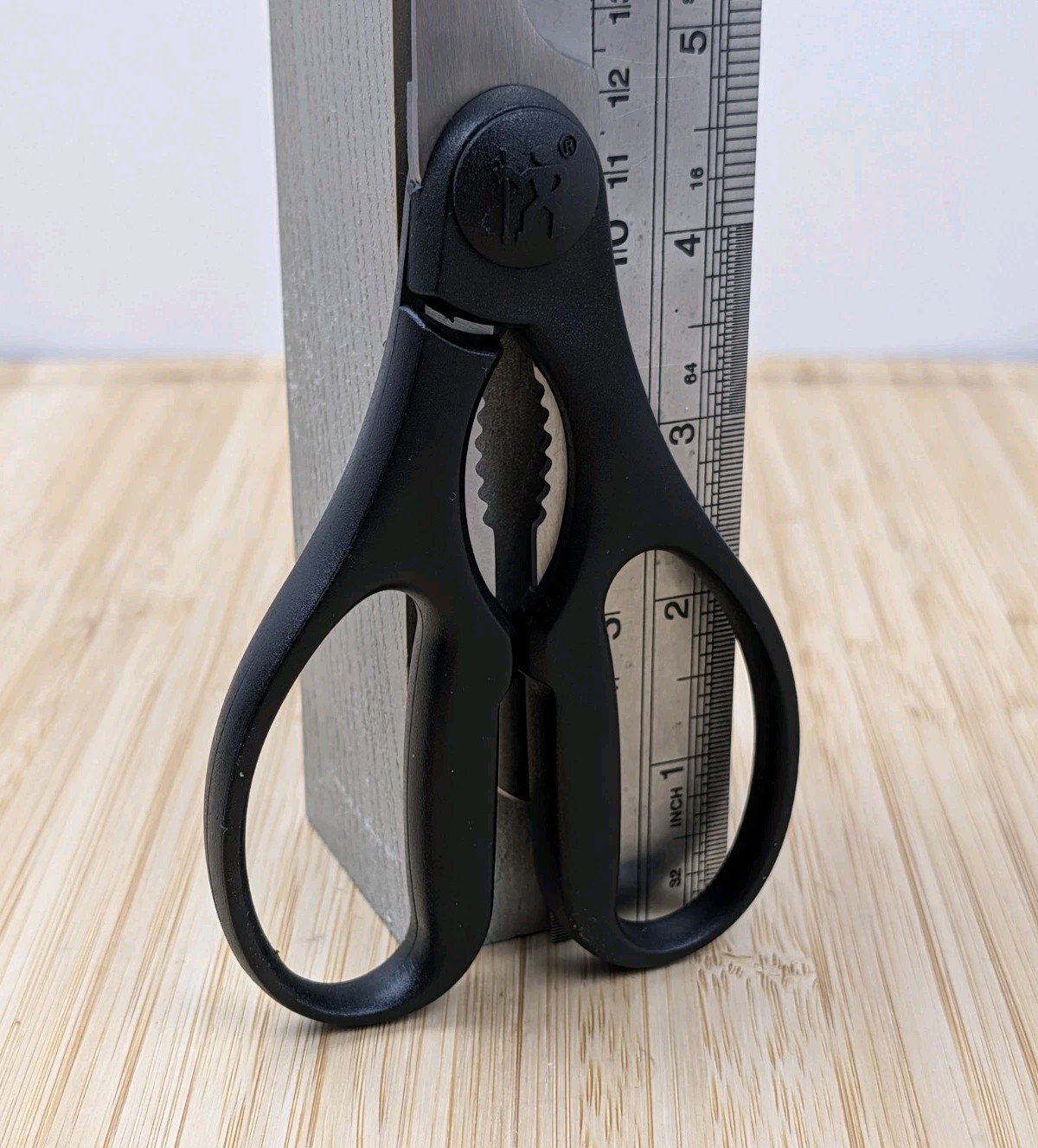 Henckels International - KITCHEN SCISSORS w/ Bottle Opener & Nutcracker, NEW