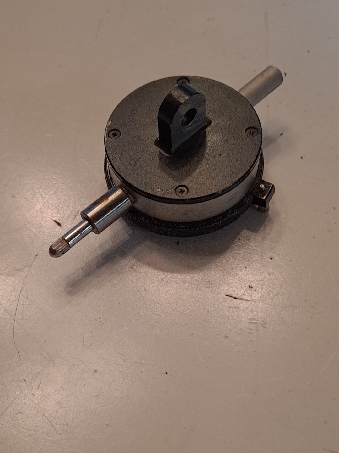 Mitutoyo Dial Indicator 2945-40 -+.04" (No Case)