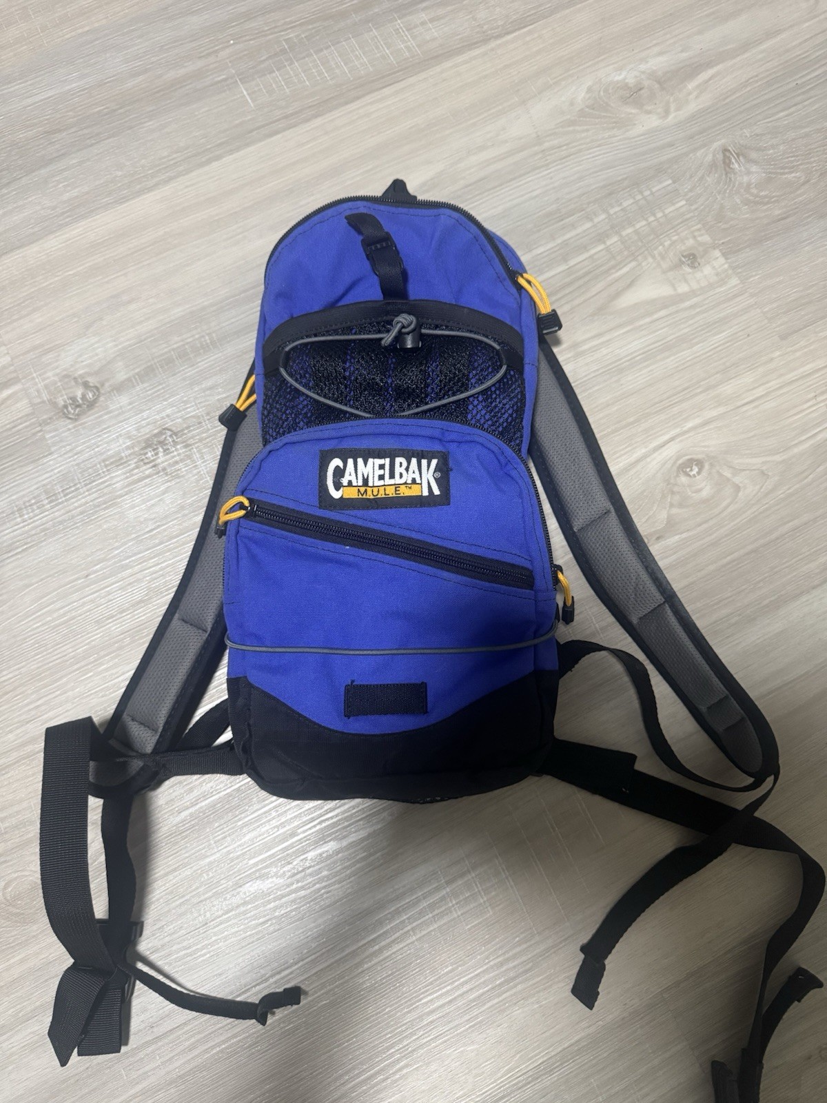 Camelbak Hydration Backpack M.U.L.E With Bladder Pack Color Blue