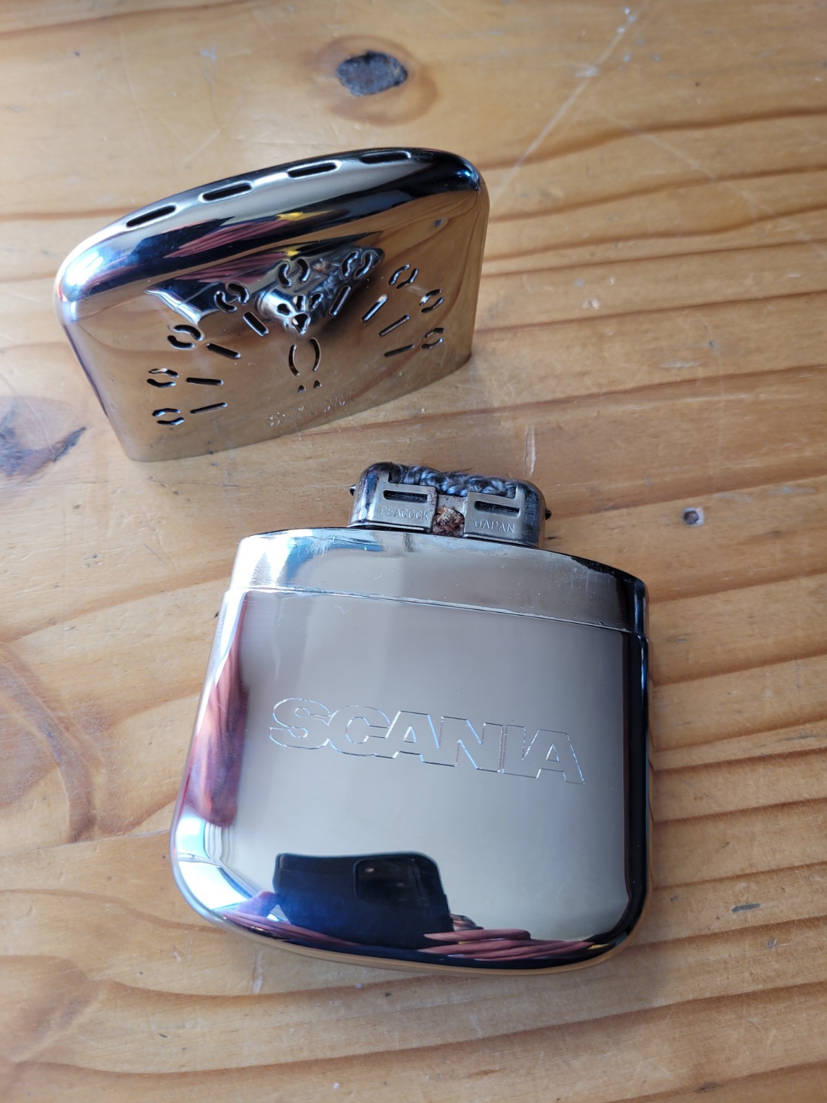 Scania Branded Peacock Hand Warmer