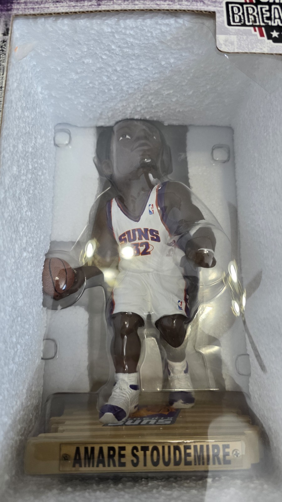Amare Stoudemire ~ 2003 SUNS / KNICKS STATUE FIGURE CIB