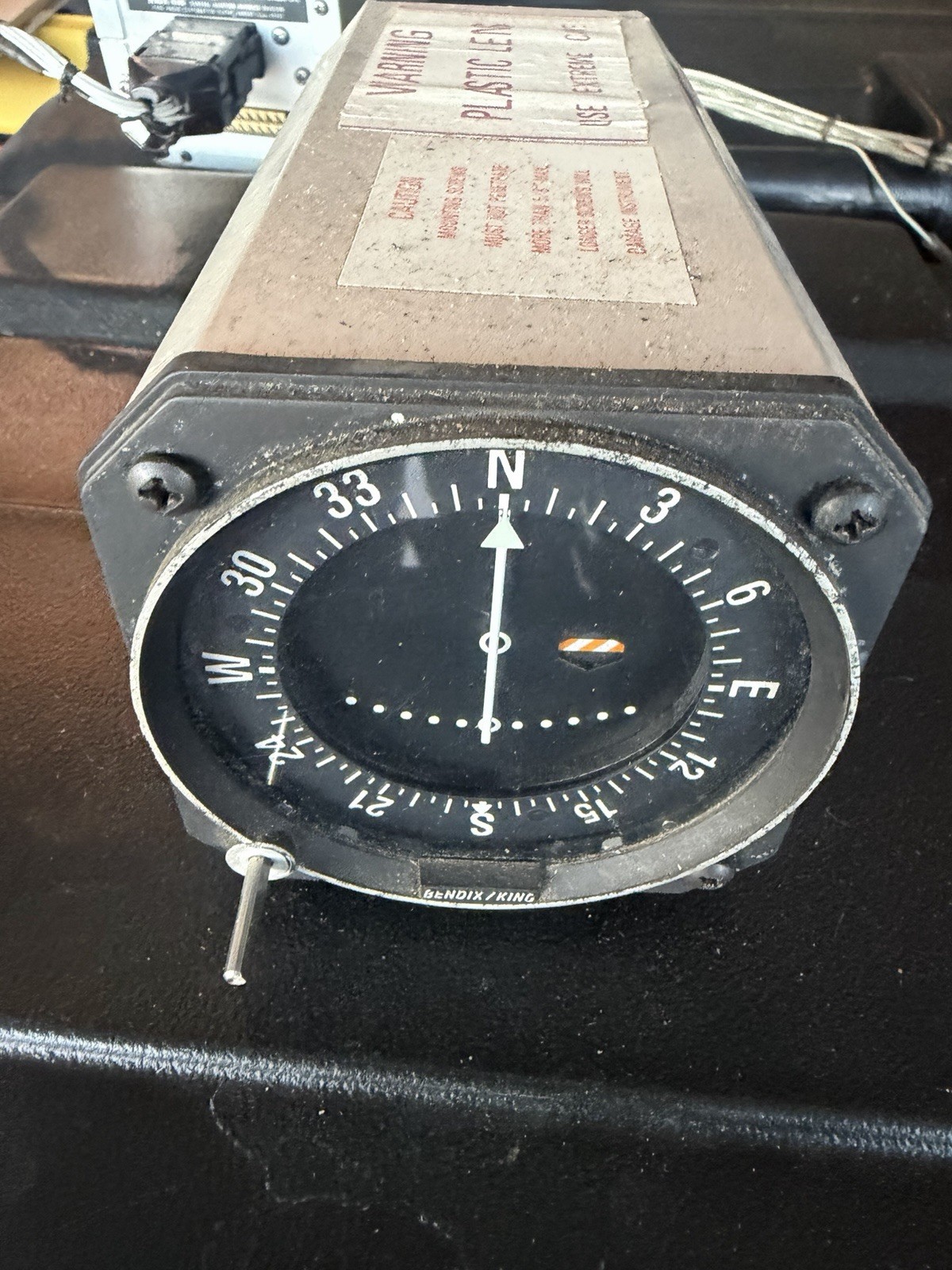 BENDIX KING KI-209 VOR/LOC CONVERTER & GLIDESLOPE INDICATOR PN: 066-3056-00