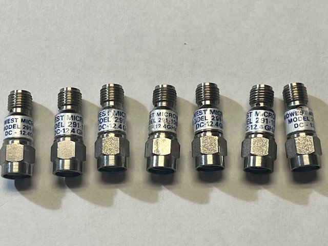 MIDWEST MICROWAVE MODEL 291  10dB DC-12.4 GHz, SMA, LOT OF 7