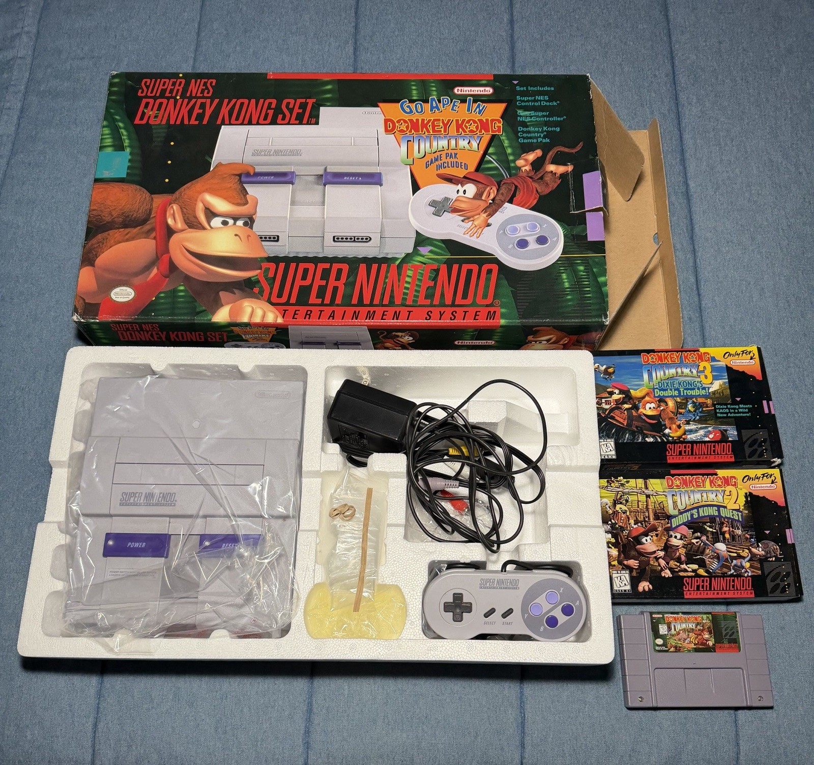 Donkey Kong Country Super Nintendo SNES Game Console W/ DK Country 1-3 Games