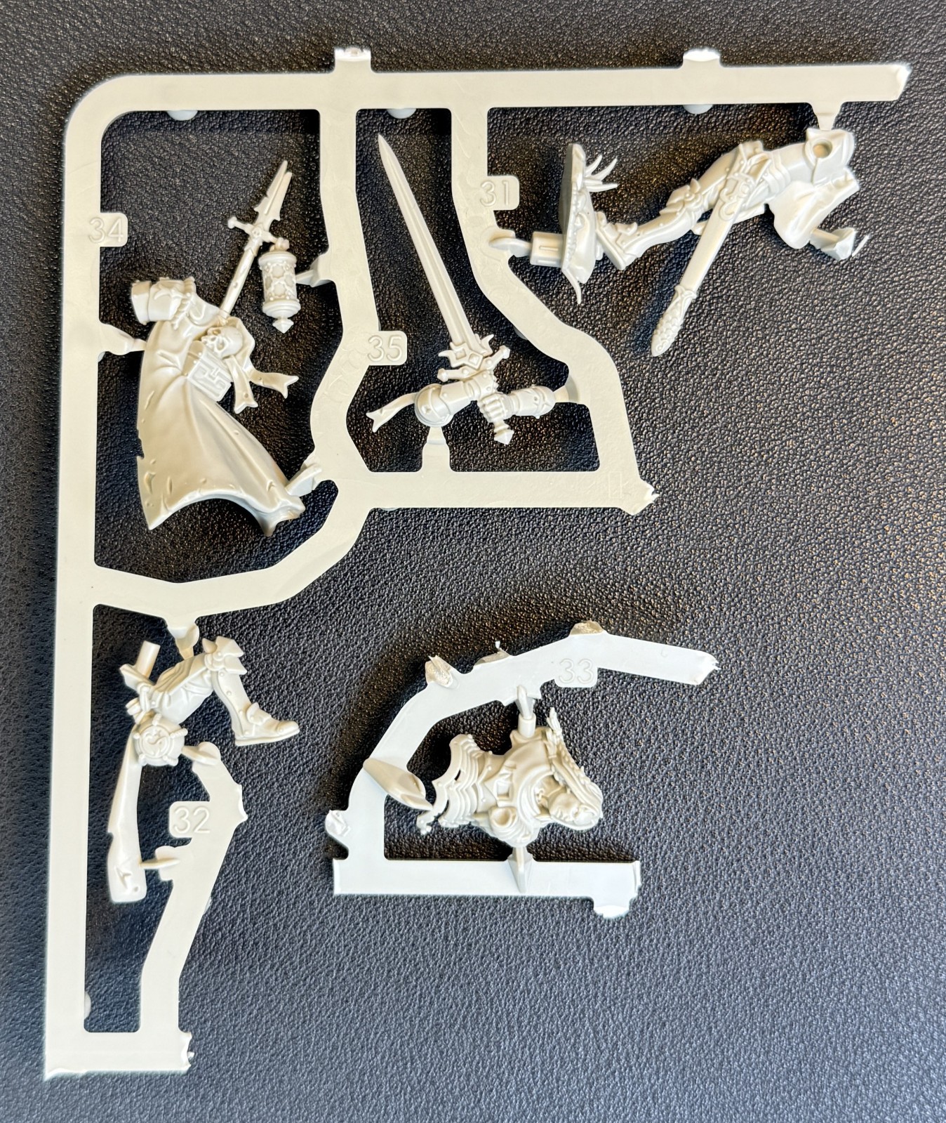 Bren Tylis Heroes of the Jade Abbey Warhammer Quest Darkwater AOS - NoS (x1)