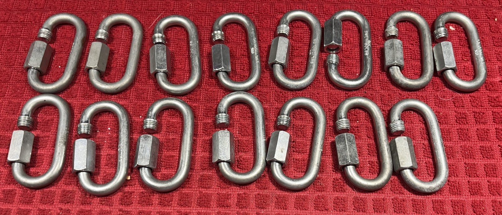 Quick Link Rigging Connector,   Qty (15) 1/4” 880 Pound Capacity Zinc Plated