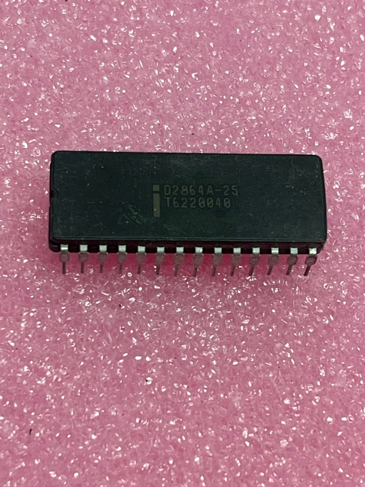Intel D2864A-25 EEPROM, 8KX8, 250ns, Parallel, MOS, PDIP28, NEW!