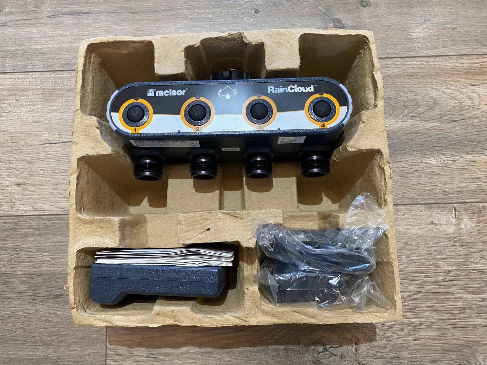 Melnor RainCloud Smart Water Timer 4 Zone Irrigation Control 16043 Valve