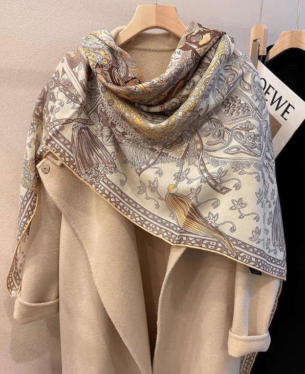 70% Cashmere 30% Silk 135X135cm Scarf Bandana Shawl rainforest Print Wrap new
