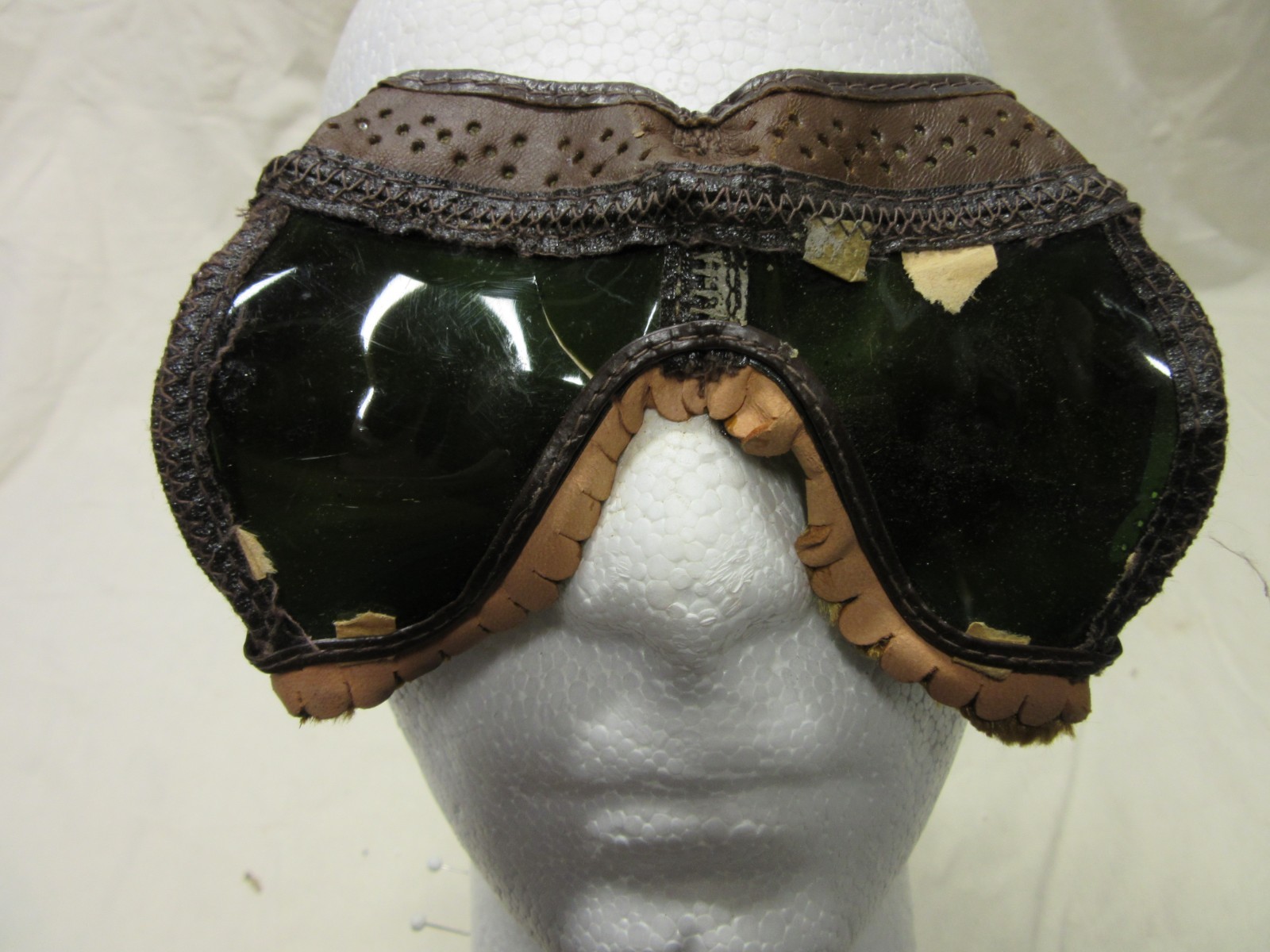 WW2 Goggles, Americal Optical, New Old Stock!