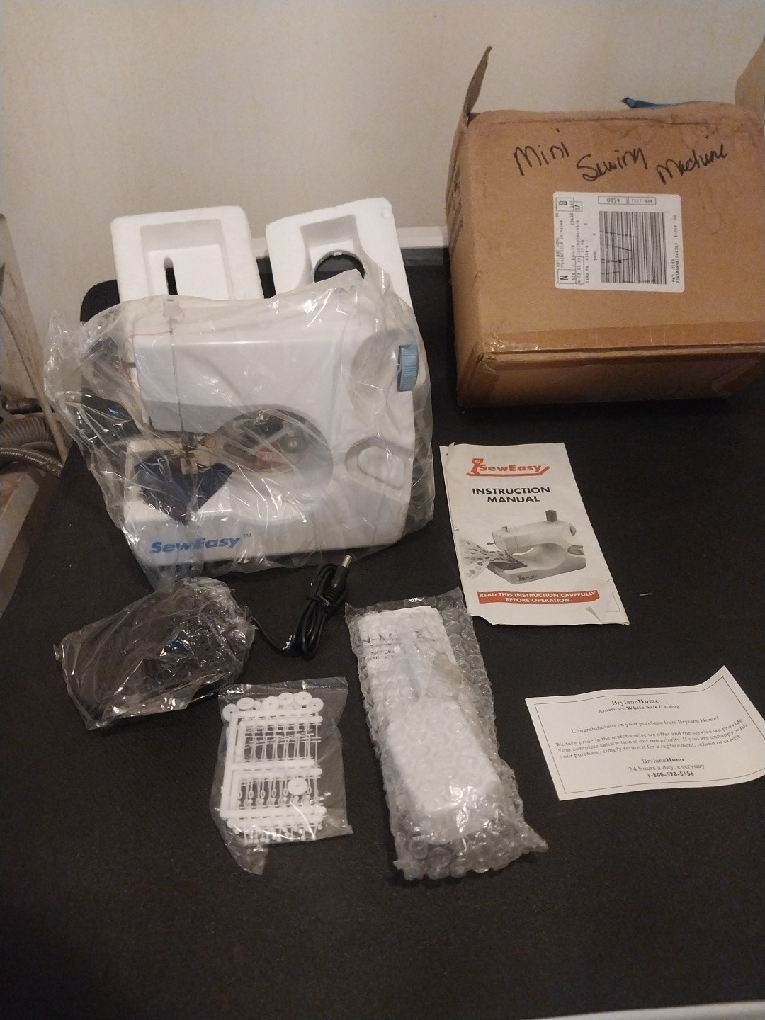 Easy Sew Cordless Portable Sewing Machine as Seen on TV w/ Adapter -OPEN BOX