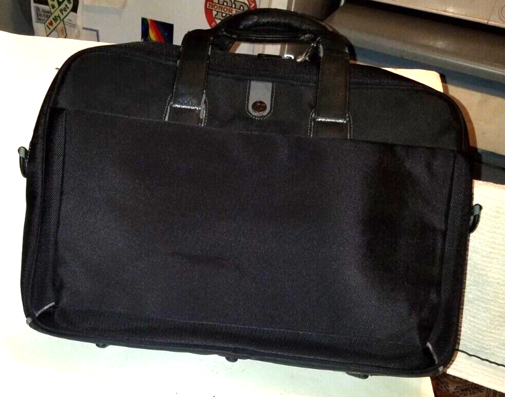HP Laptop Bag With Adjustable Strap USED (B)