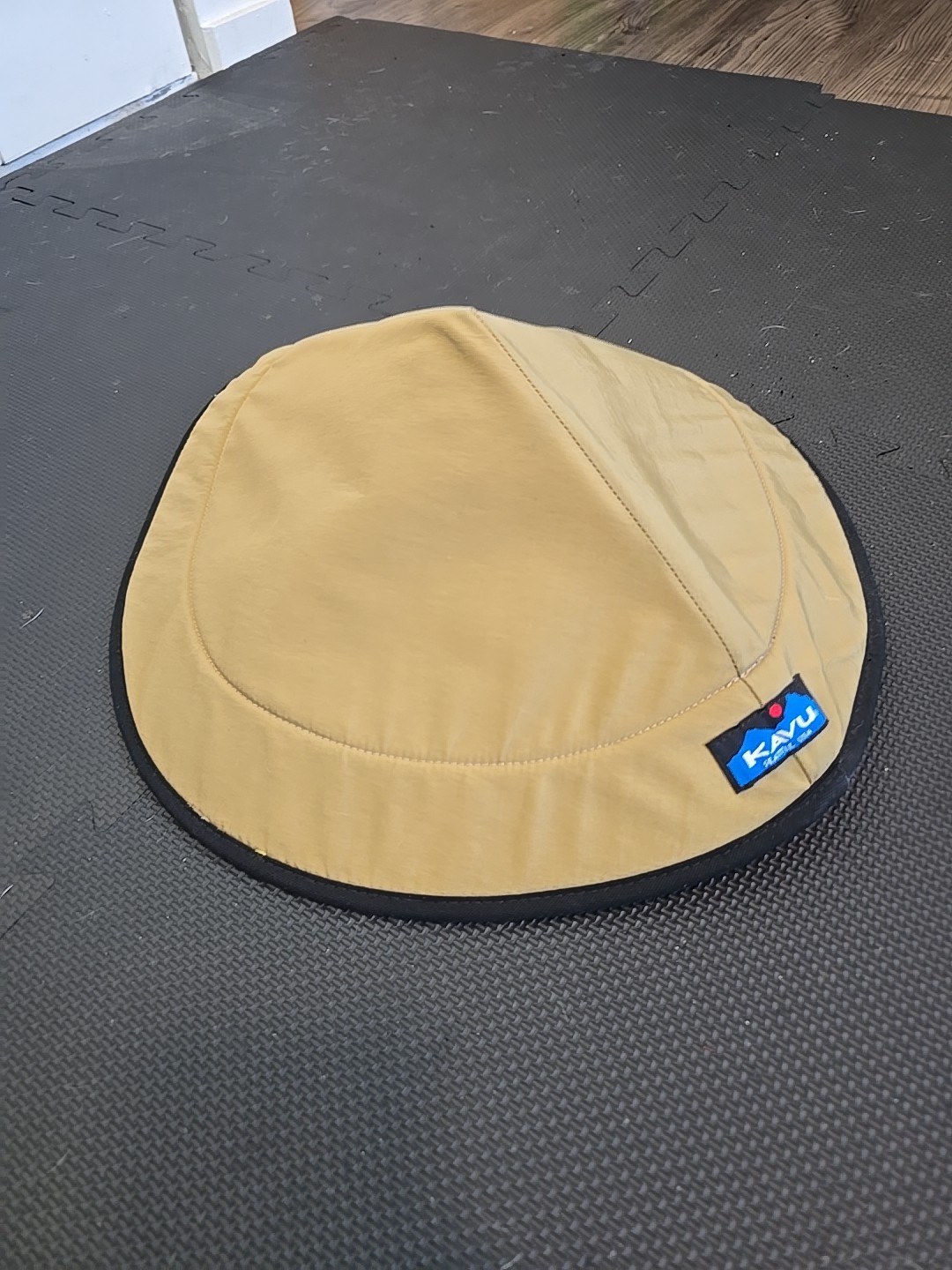 NWT Kavu Chillba Sun Rain Hat Unisex Adjustable Chin USA Made