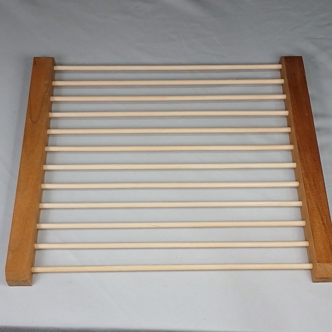 Wooden Tabletop Pot Holders