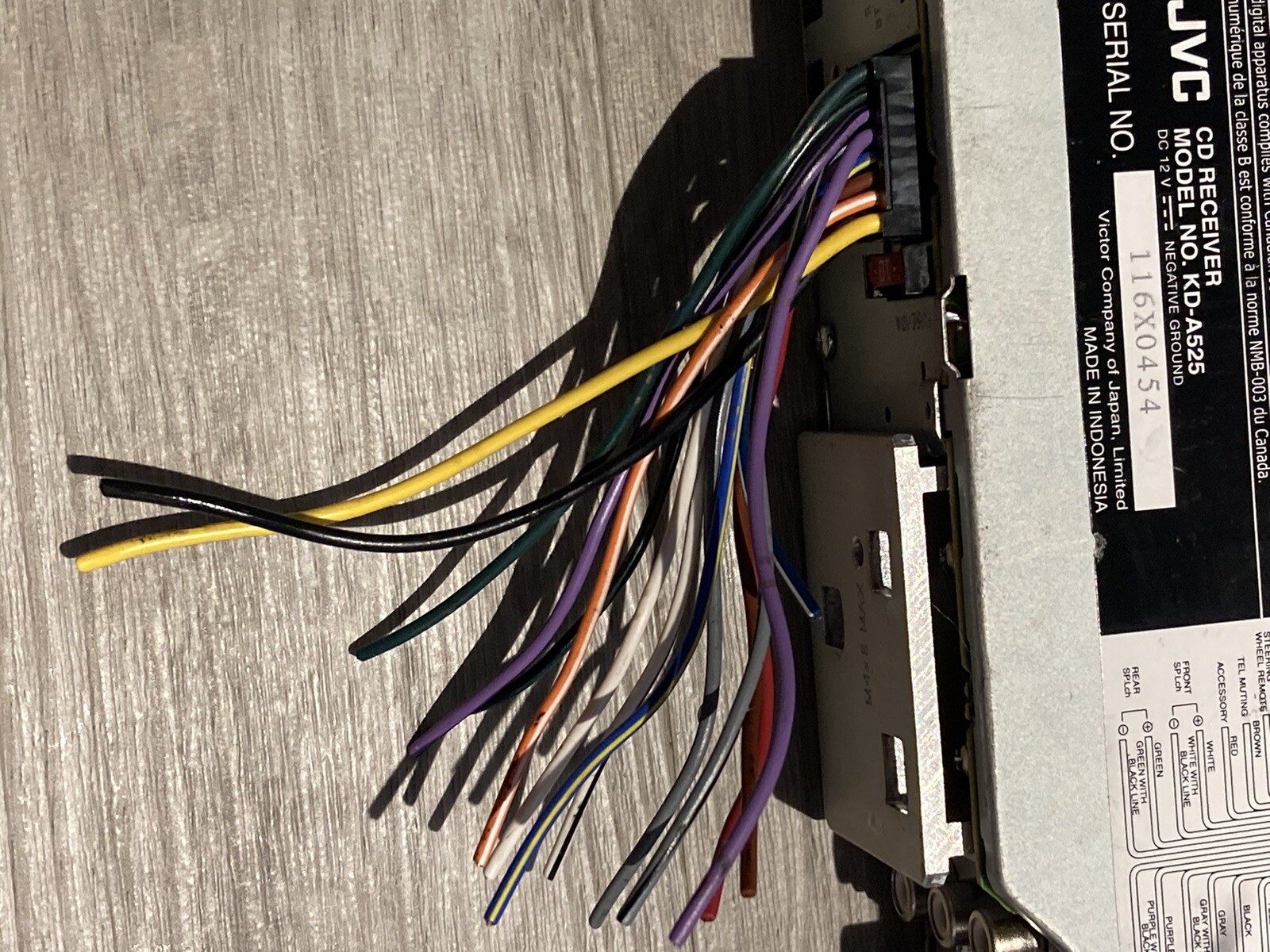JVC KD-A525 Head Unit - Untested
