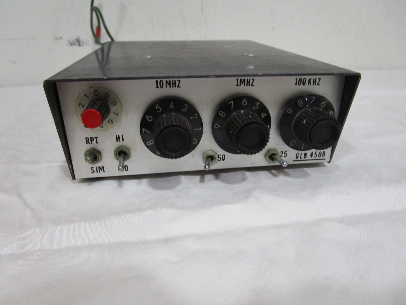 GLB Model 450B Channelizer ----------------------------------------------- Cool!