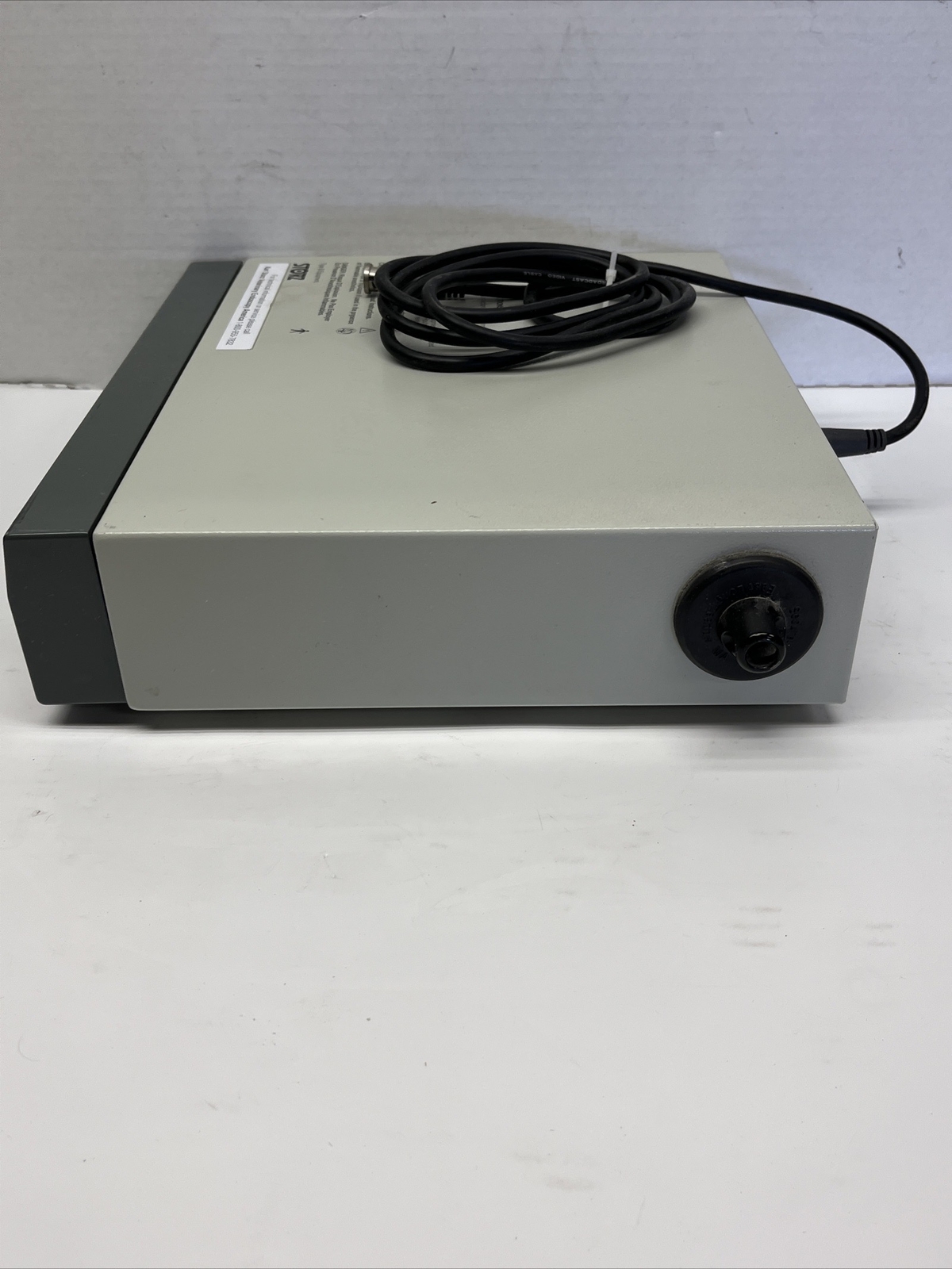 KARL STORZ AUTO EXPOSURE 9050BV/9050B CAMERA CONTROL UNIT, Used
