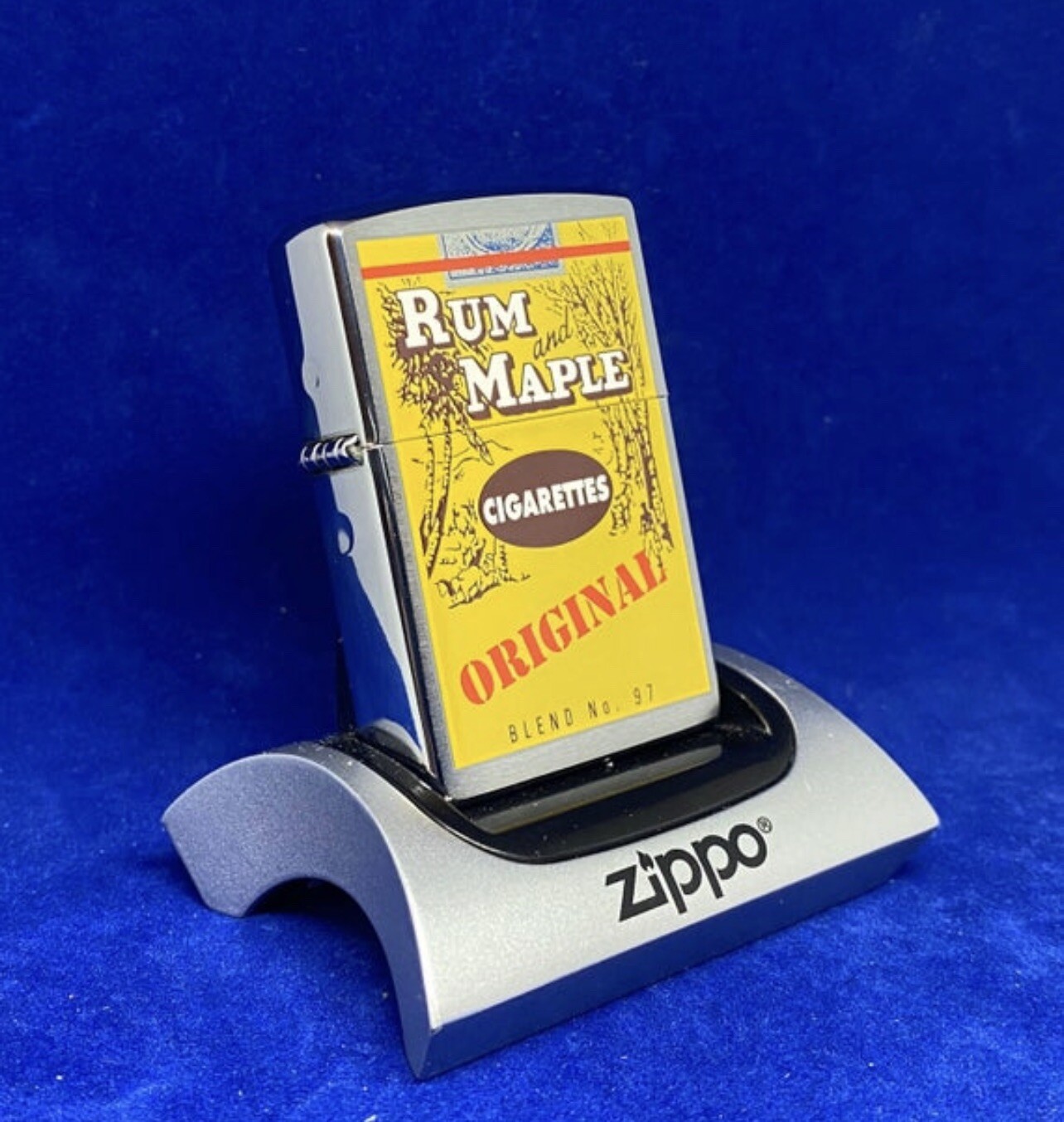 2001 Zippo Rum Maple New In Box Very Rare