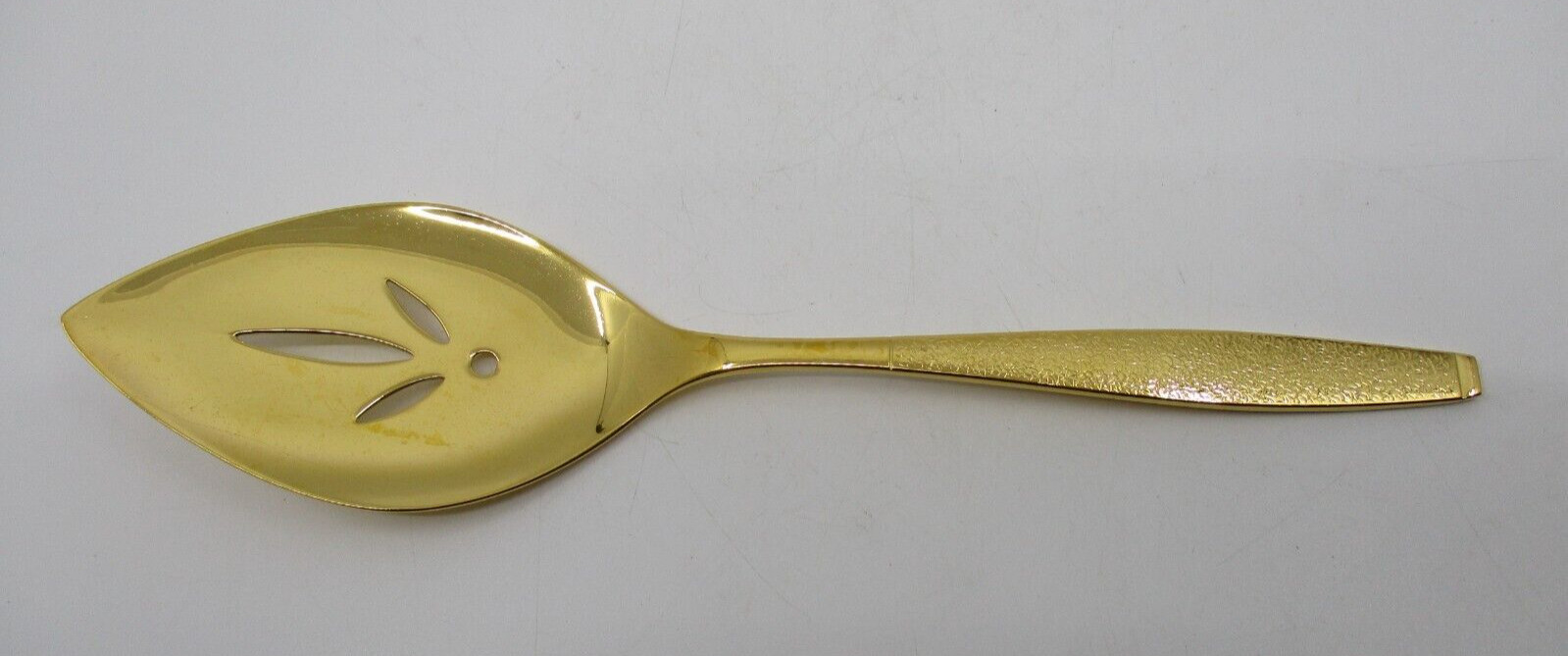 ONEIDA STAINLESS GOLDEN MONTINA PIE SERVER  - 8 1/4"  01S