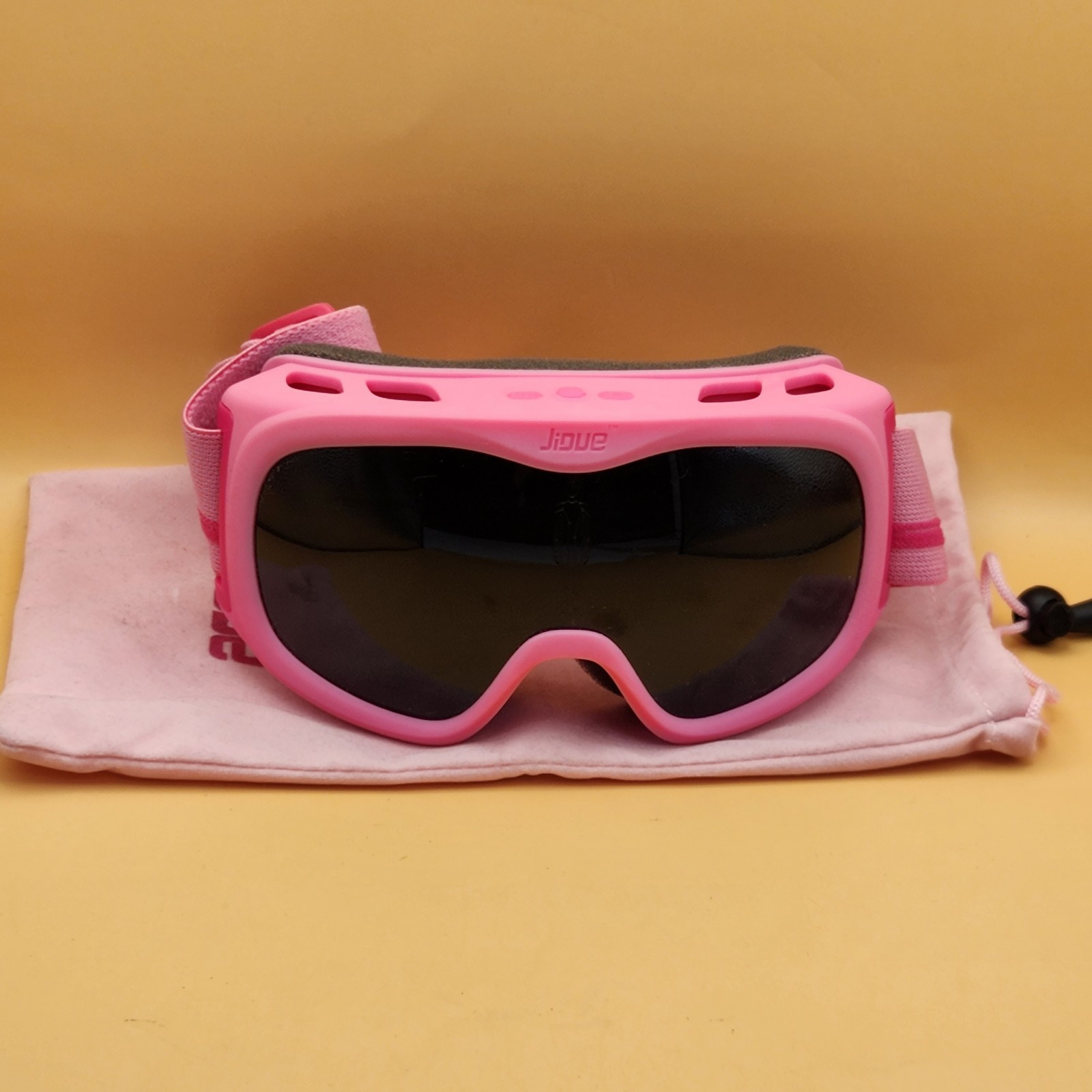 Jidue Pink Facial Massager Relieves Stress and Under Eye Appearance