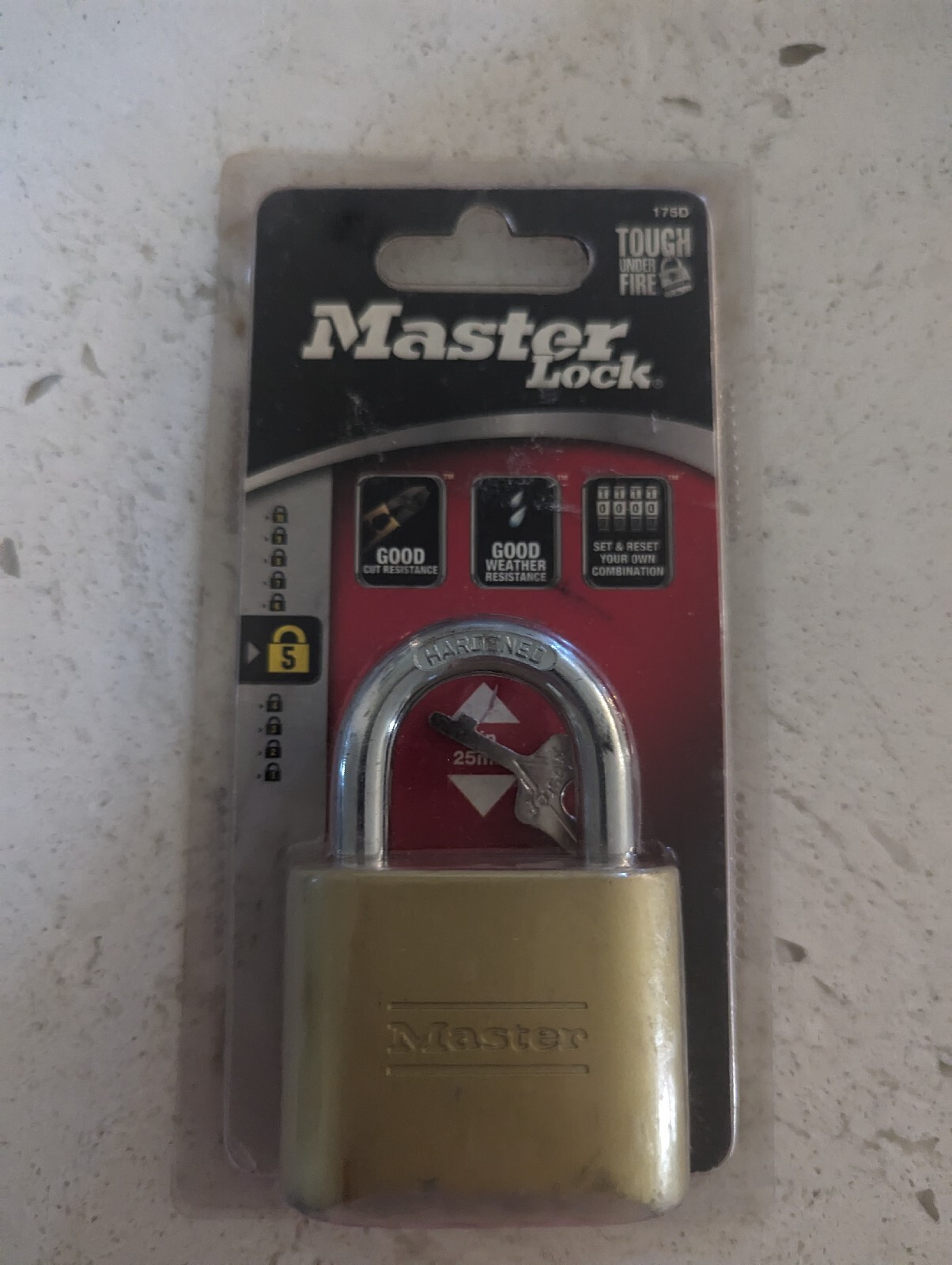 Master Lock Resettable Combination lock 175D tough under fire